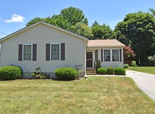 10 Mohawk Ave, Worcester, MA 01603