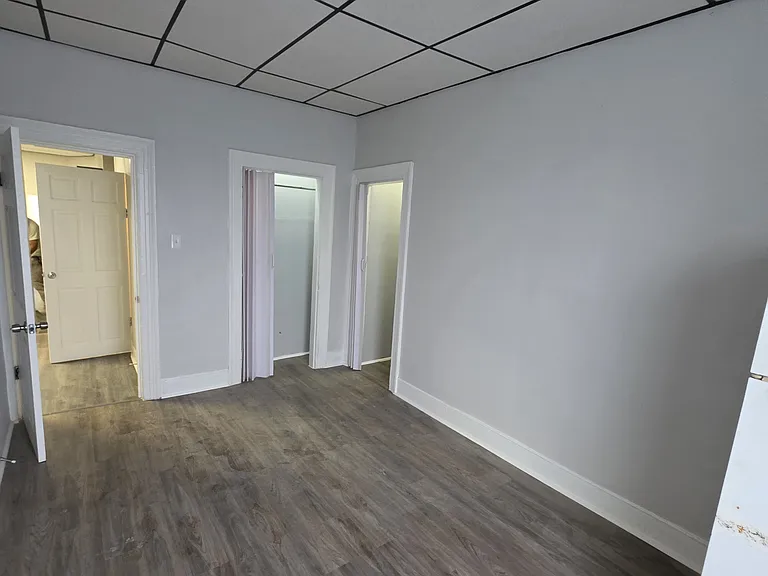 533 Broadway #4 — Photo 5