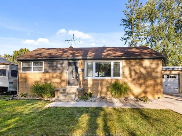 3060 Dandurand Ave, Windsor, ON N9E 2E6