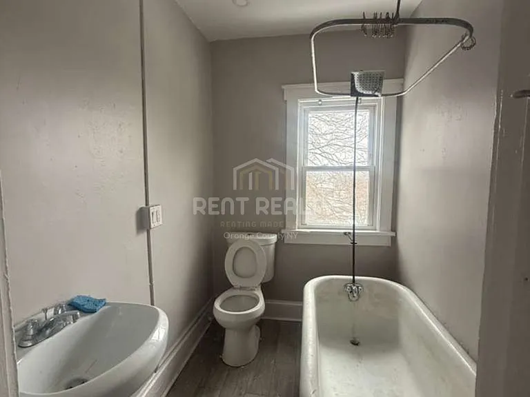 48 Beacon St #1 — Photo 4