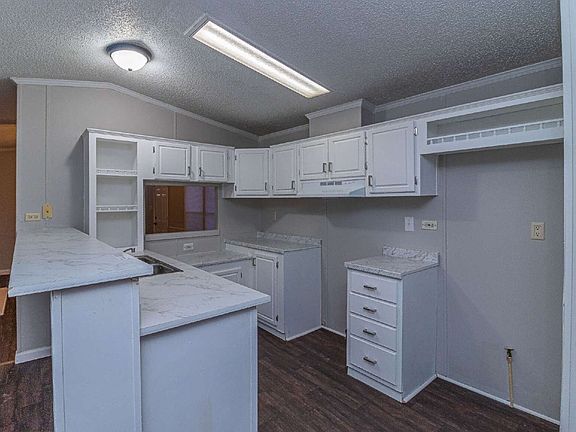 5th image of 218 Little Dove Rd