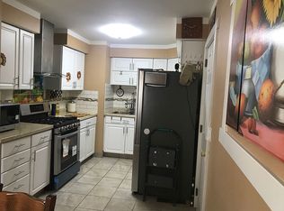 879 Foran Ln, Aurora, IL 60506