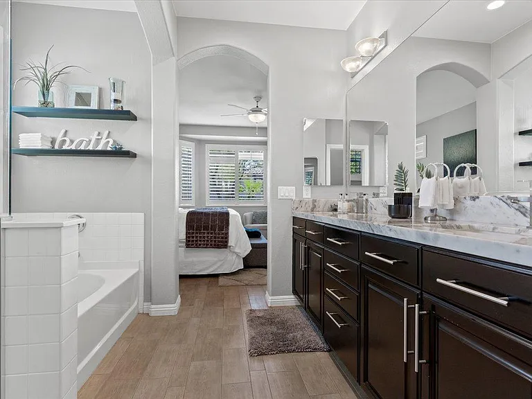 11745 Cashmere Mist Ave — Photo 17
