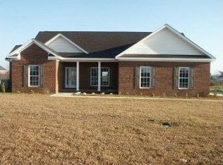 711 Strickland Rd, Headland, AL 36345