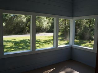 280 Pine Grove Dr, Onalaska, TX 77360