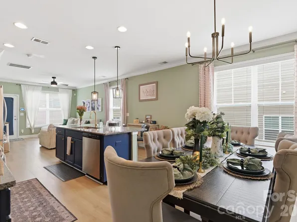 5069 Gribble Ln, Lancaster, SC 29720