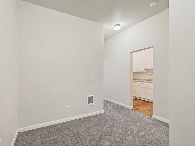 310 E Main St #3 — Photo 10