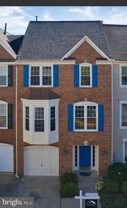 25549 Fretton Sq, Chantilly, VA, 20152