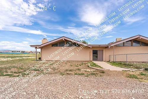 667 E Clarion Dr #C Photo 1