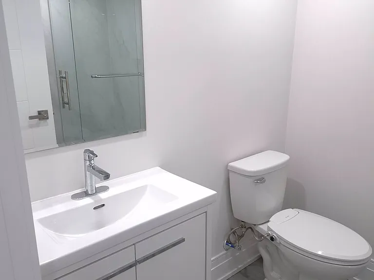 4 Porter Cres #BASEMENT — Photo 8