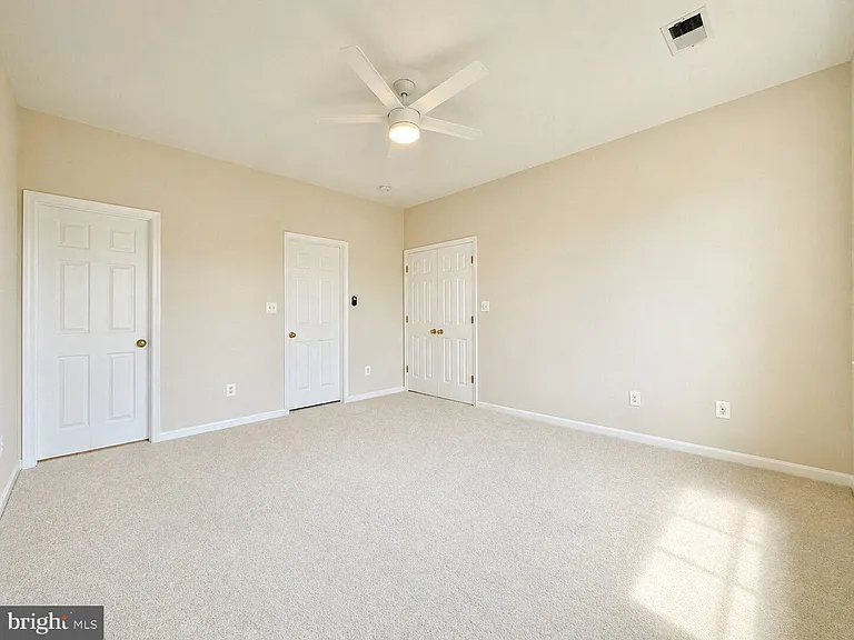 12434 Iona Sound Dr — Photo 13