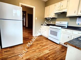 807 Arthur Ave, Scottdale, PA