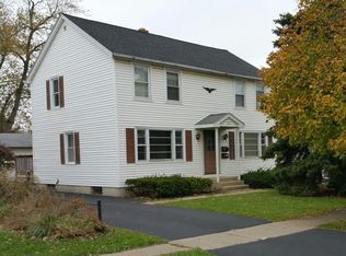 72 Montfort Dr #1, Cheektowaga, NY 14225
