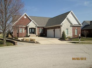 2428 Somerset Cir, Franklin, IN 46131