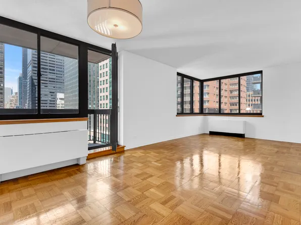 250 East 40th Street image 1 of 9