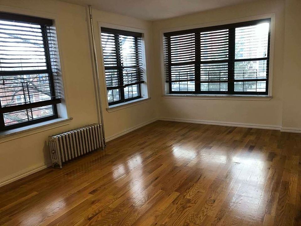 1st image of 24-60 28th St #3A