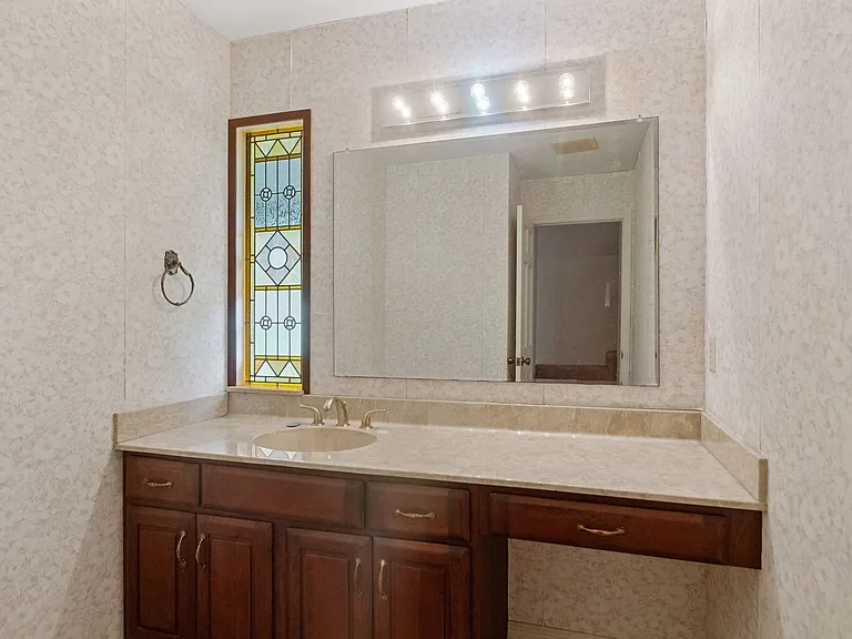 16835 Old Moulton Rd — Photo 21
