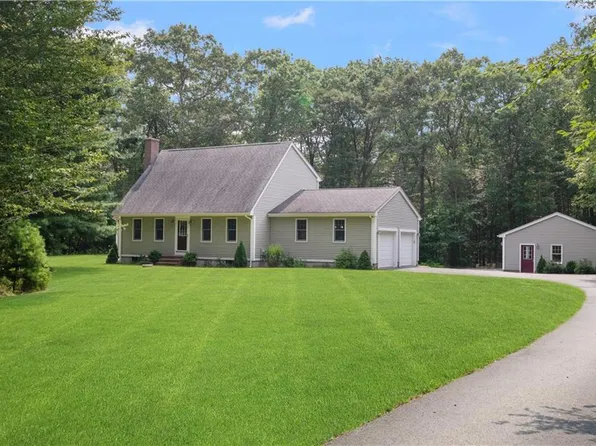 410 Weaver Hill Rd, West Greenwich, RI 02817