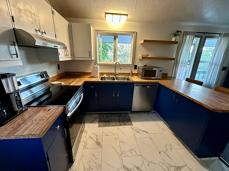 319 Northview Dr — Photo 10