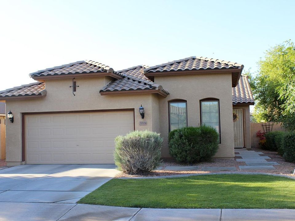 1st image of 3324 E Ravenswood Dr