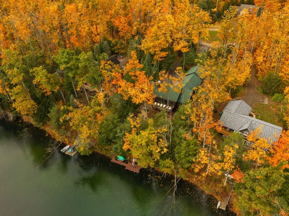 1595 Lake Club Dr W, Gaylord, MI 49735