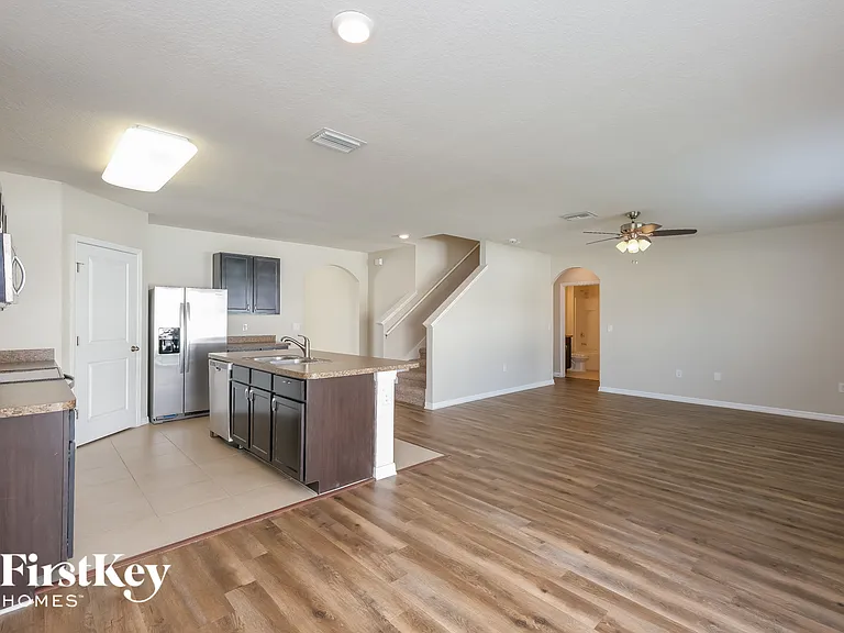 36051 Carriage Pine Ct — Photo 4