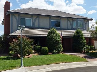 14 Hummingbird Cir, Henderson, NV 89014