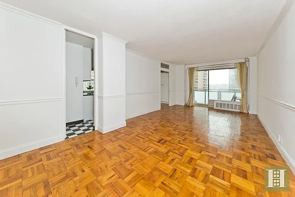 Rented by Halstead Real Estate | media 25