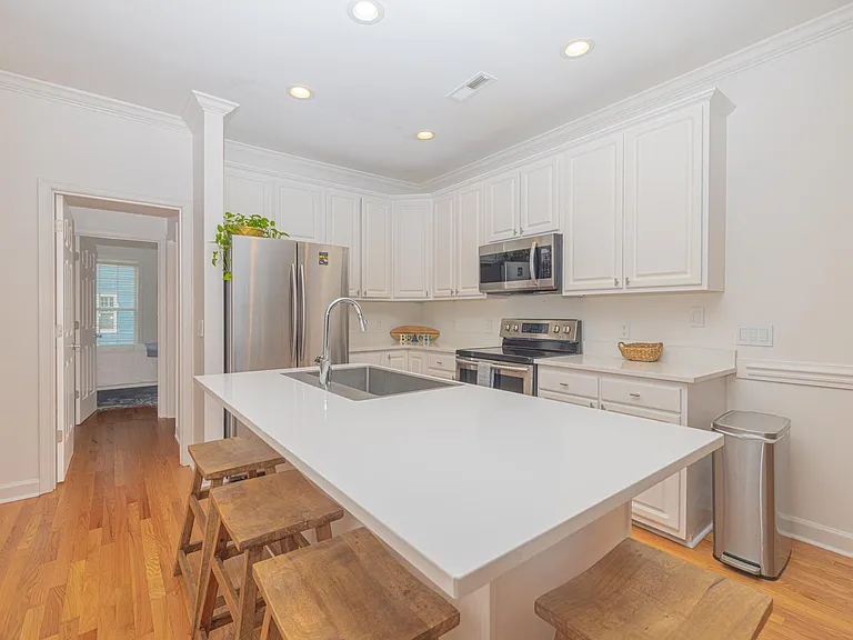 81 Sandbar Ln #27 — Photo 7