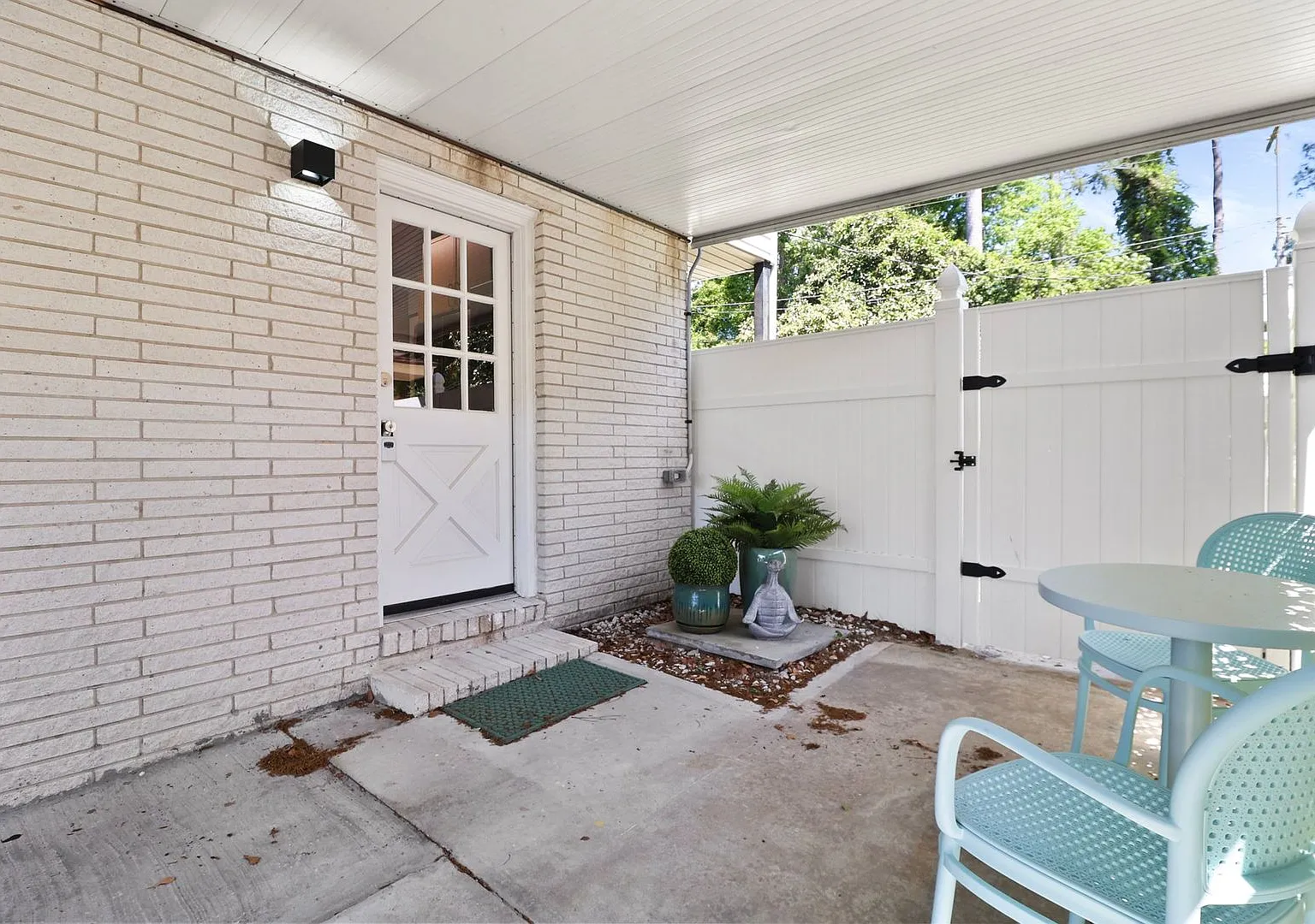 11924 Idlewood Dr — Photo 3