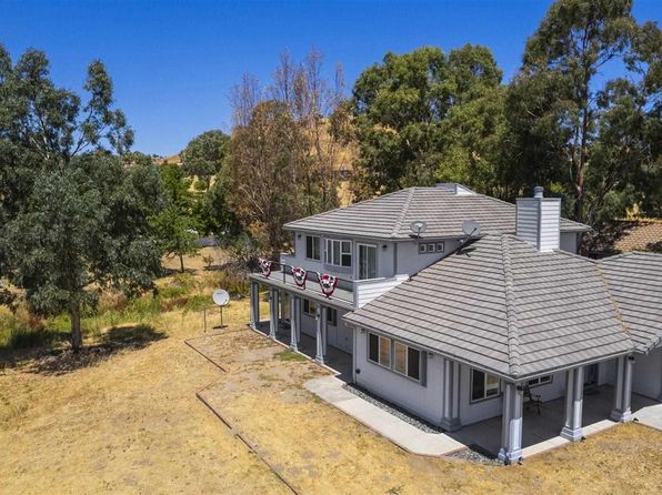 2307 Ranchito Dr, La Grange, CA 95329