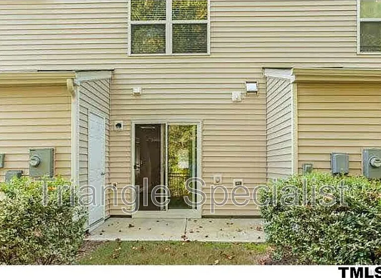 8549 Quarton Dr — Photo 10
