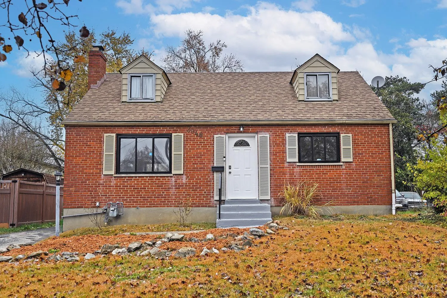 3946 Cedarwood Pl photo 1