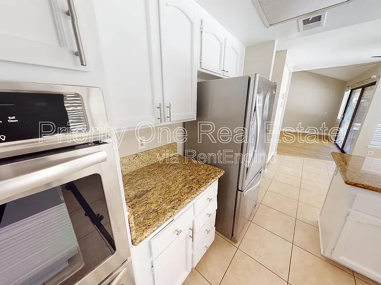 17410 Saint Andrews Dr — Photo 8