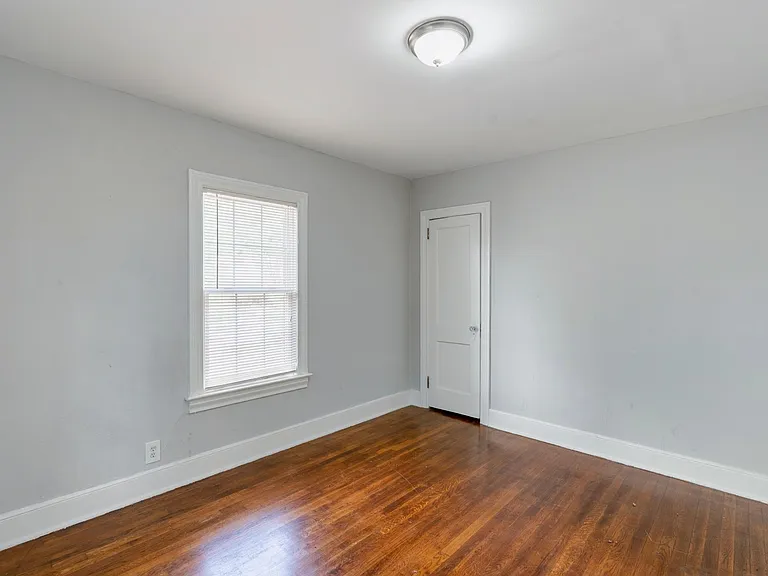 1550 Olympian Cir SW #A — Photo 11