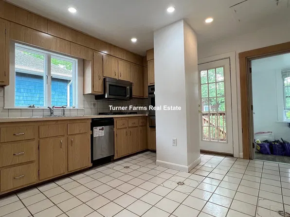 24 Chetwynd Rd, Somerville, MA