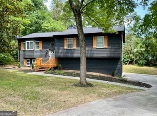 2545 Country Farm Ct, Powder Springs, GA 30127