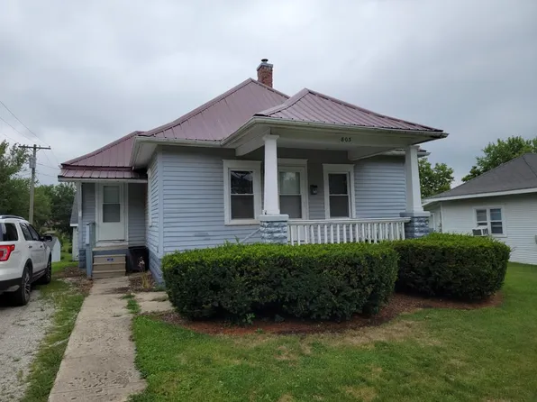 803 Vine St, Macon, MO 63552