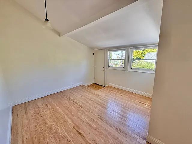 51 Whitney St — Photo 6