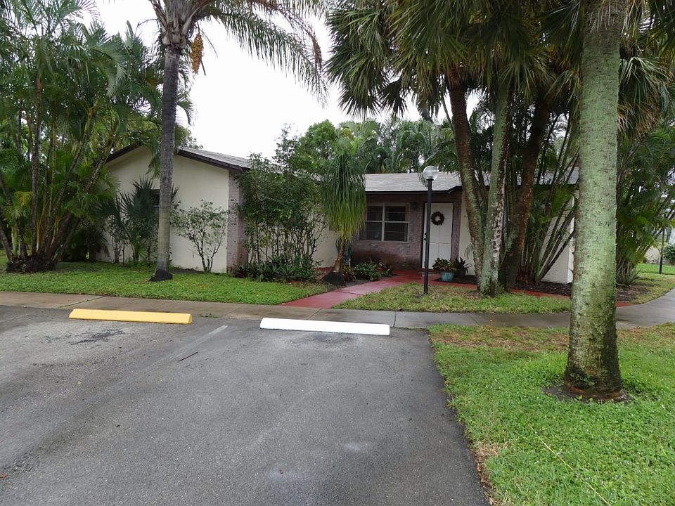 1st image of 2514 SW Natura Blvd