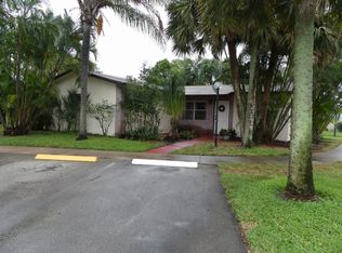 2514 SW Natura Blvd, Deerfield Beach, FL 33441