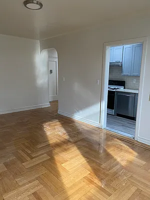 Rented by SUN WOOD REAL ESTATE | media 2