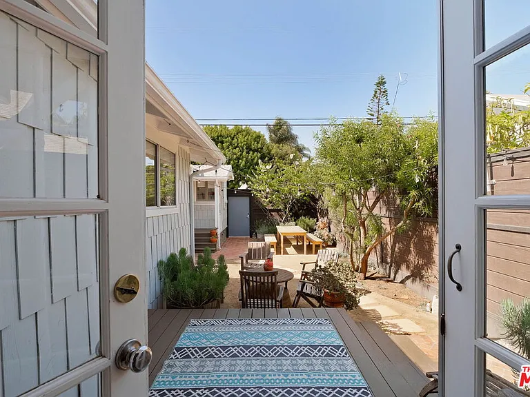 1670 Electric Ave — Photo 35