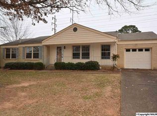 11313 Maplecrest Dr SE, Huntsville, AL 35803