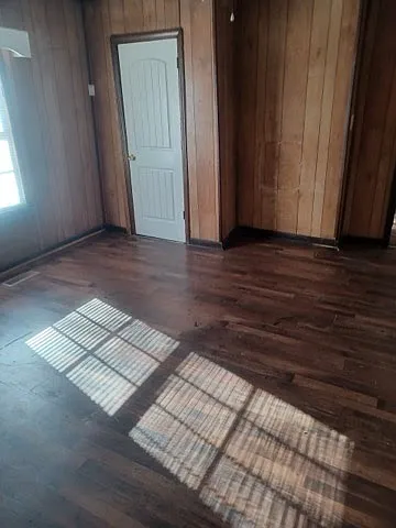 309 Park Ave — Photo 3