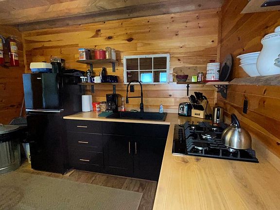 2nd image of 1261 Dirigo Road