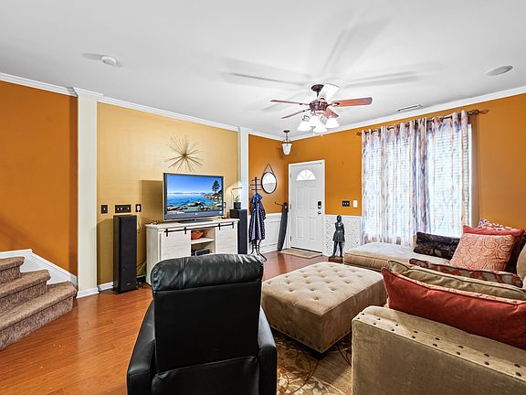 5th image of 2944 Casona Way