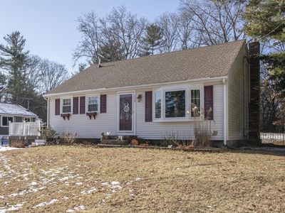 110 Paul Revere Ter, Taunton, MA, 02780
