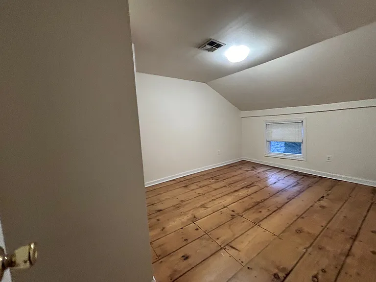 315 Bloomfield St — Photo 14