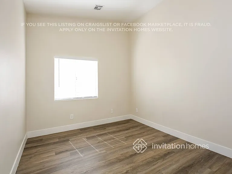 5912 Negril Ave — Photo 12
